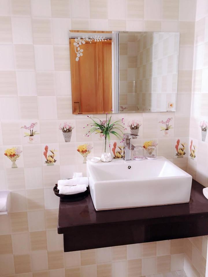 Lavender Hotel Hai Phong Exterior foto